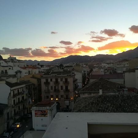 A Terrace In The Heart Of Palermo Exterior foto