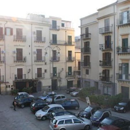 A Terrace In The Heart Of Palermo Exterior foto